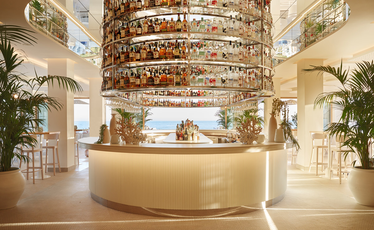Ikos Andalusia, main bar
