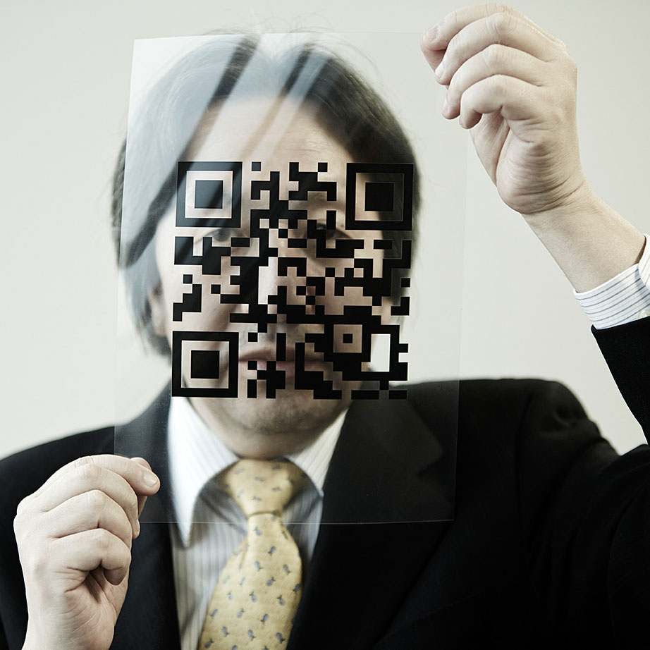 Mashiro Hara with QR slide 