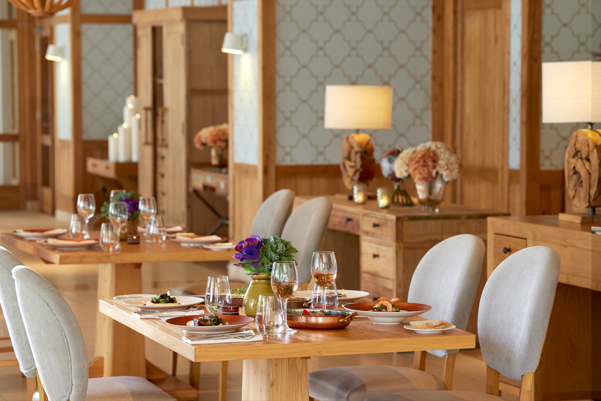 Ikos resorts, Greece, table at Provence Restaurant, interior