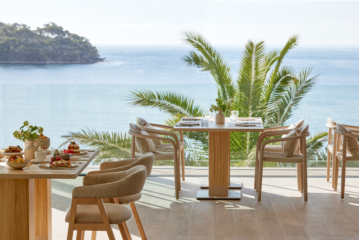 Ikos Porto Petro, Market Restaurant
