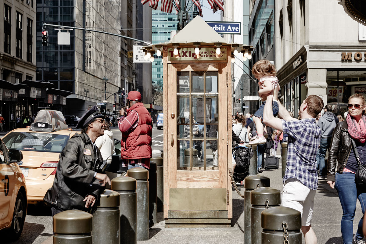 street scene in New York with cop 