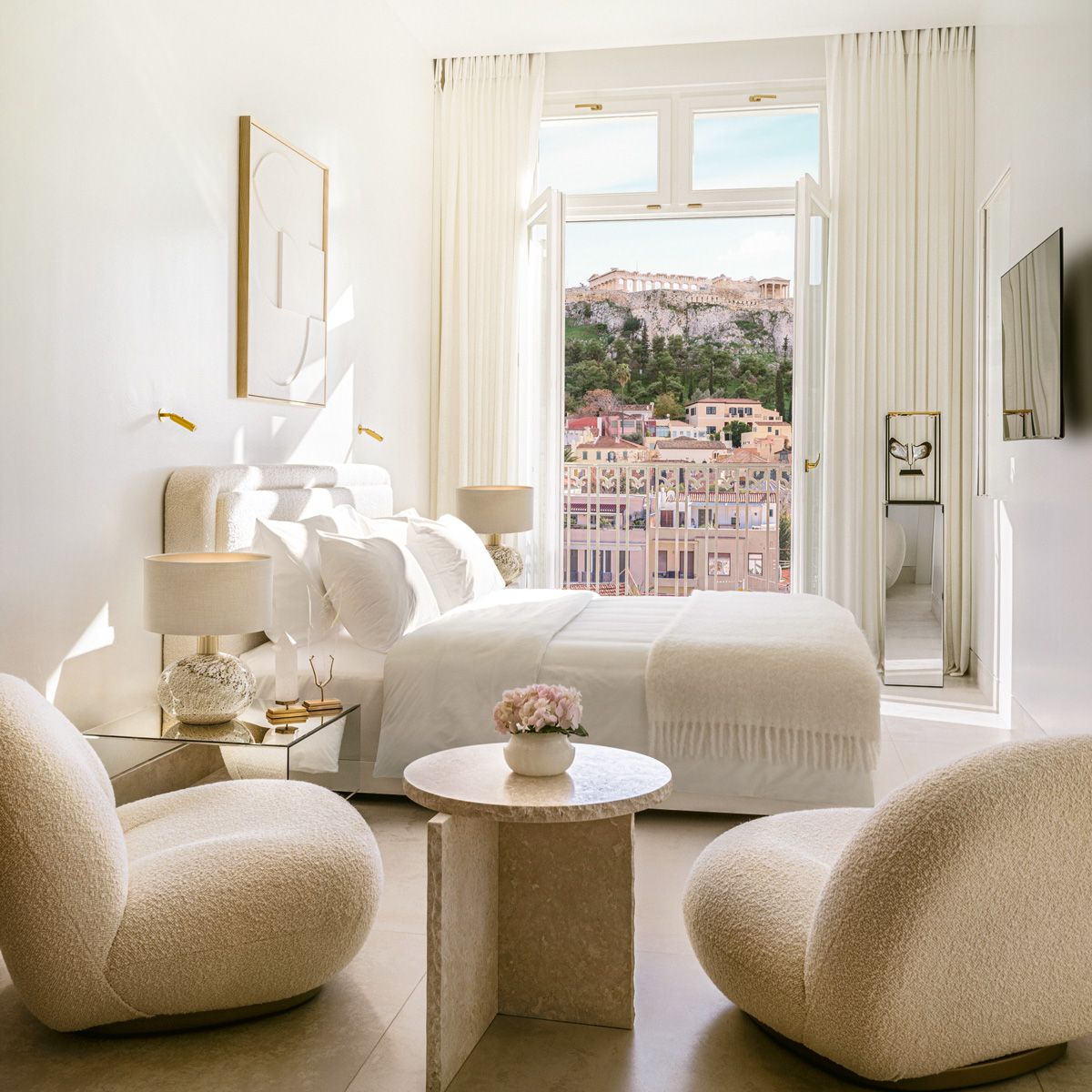 The Dolli suite with view to the Acropolis Athens