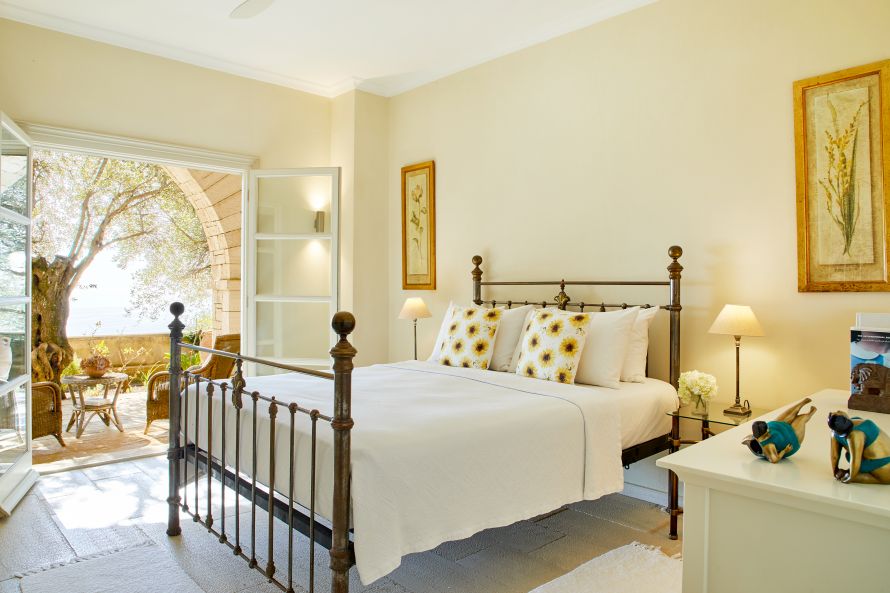 Villa Eremia bedroom