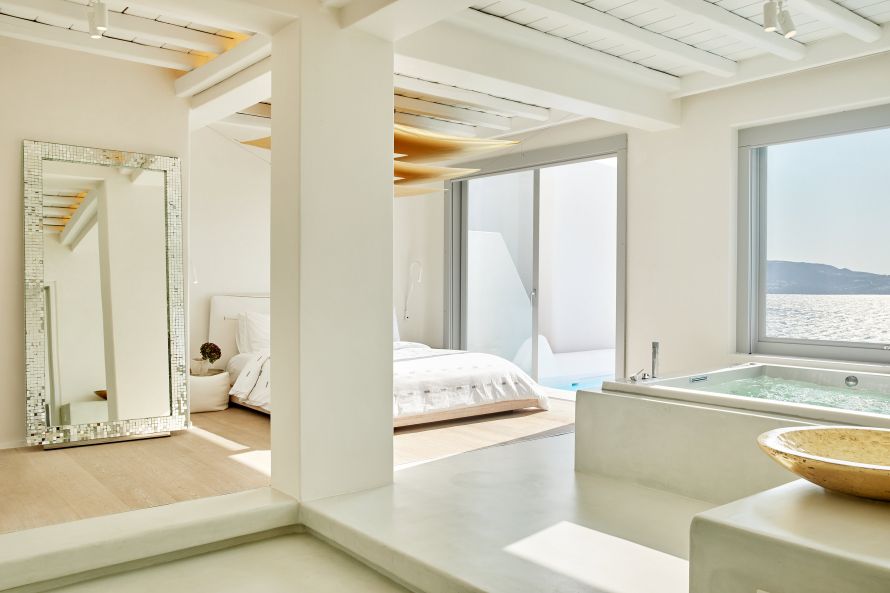 Cavo Tagoo Mykonos suite with jacuzzi