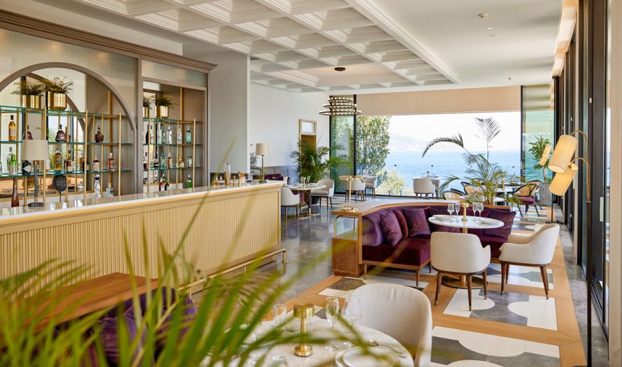 Grecotel Corfu Imperial, main bar