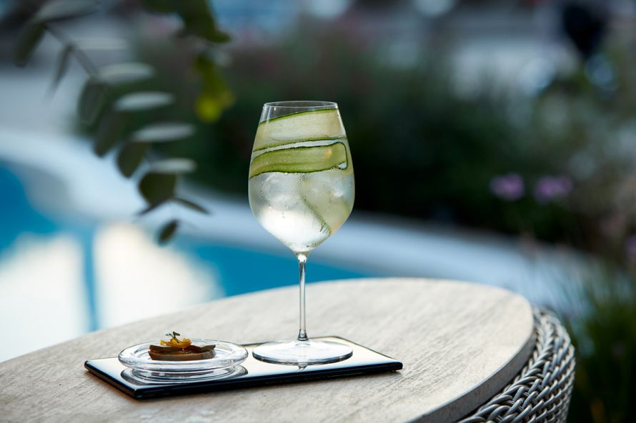 Port Sani Sea Breeze, cocktail with cucumber