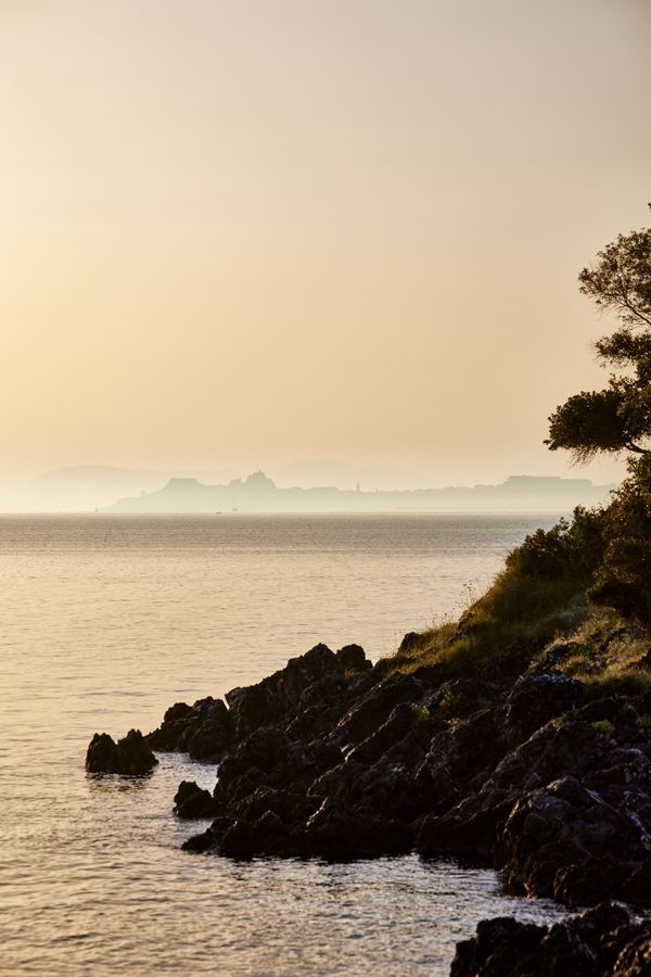 Corfu, sunrise, rock  