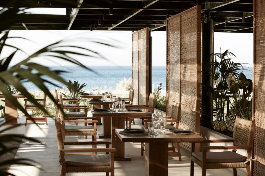 Elissa Rhodes, Italian restaurant, veranda