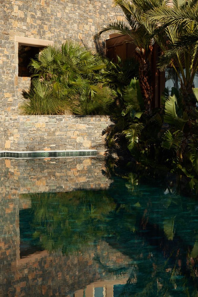 Daios Cove, pool detail